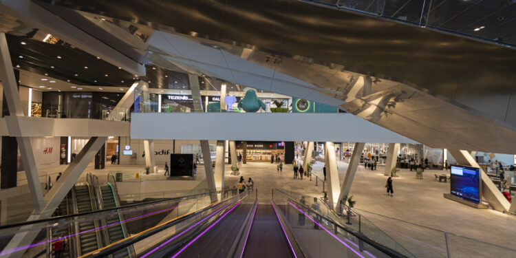 Vialia Vigo acoge donaciones de sangre con regalo durante dos días