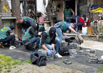 A prisión cuatro de los diez detenidos por distribuir cocaína desde  un taller de Vigo