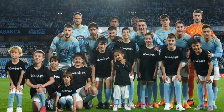 Once Escort Kids escoltaron al Celta en Balaídos
