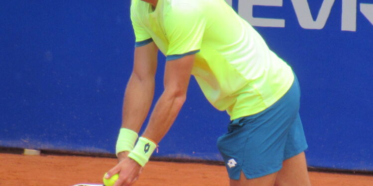 Tomás Etcheverry, revelación de la temporada de tenis