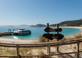 Los viajes diarios a Cíes se anticipan: comienzan este 25 de abril y se mantendrán hasta octubre