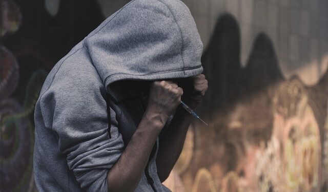 Recuperación de adicciones: cuáles son las principales señales de alarma