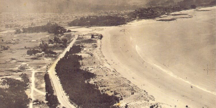 Playa de Samil. Años 50