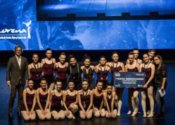 Escuelas de la provincia de Pontevedra y Barcelona se alzan con los primeros premios de la categoría infantil del 3º Trofeo de Baile Internacional Vigo Xacobeo