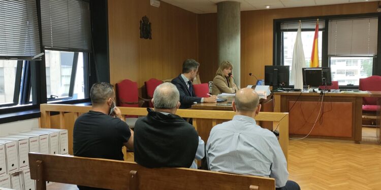 Absueltos los dueños de la discoteca Villa Rosa de Baiona