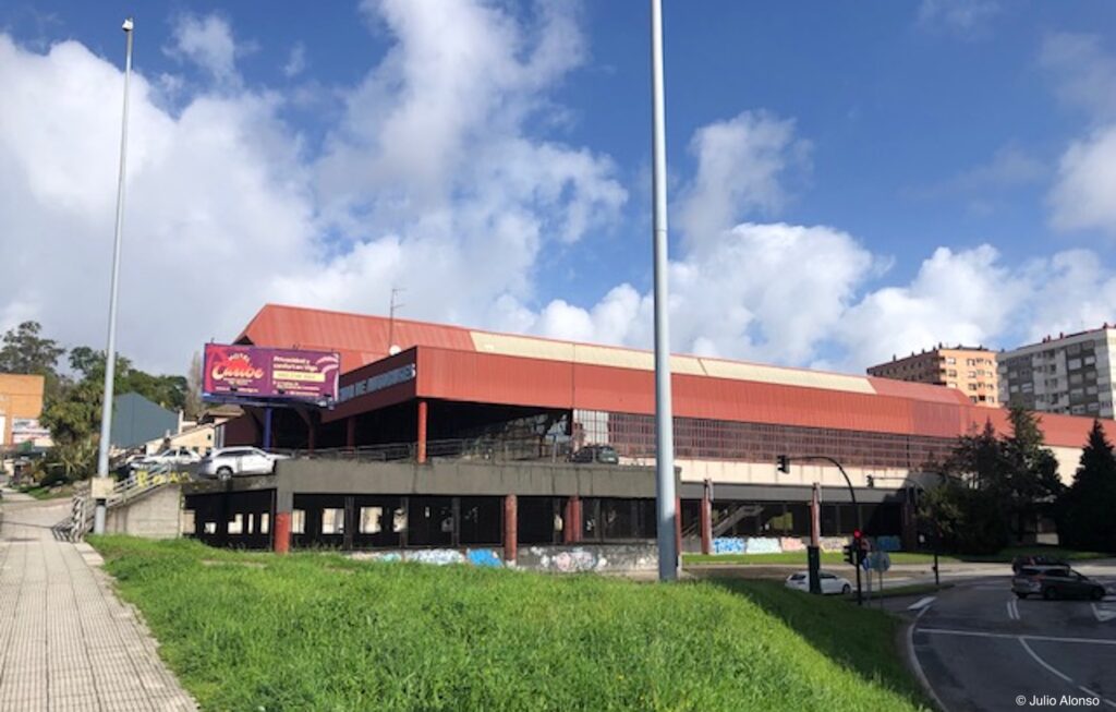 aspecto actual de la antigua Estación de Autobuses de Vigo, que estuvo en funcionamiento más de treinta años