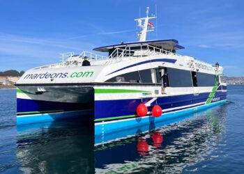 Naviera Mar de Ons está organizando viajes diarios a Islas Cíes hasta el domingo 9 de abril desde los puertos de Vigo, Cangas, Sanxenxo y Portonovo. Desde Baiona, se podrá viajar del 6 al 9 de abril.