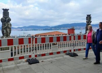 Piden la reparación urgente del mirador del Paseo de Alfonso tras cuatro años vallado