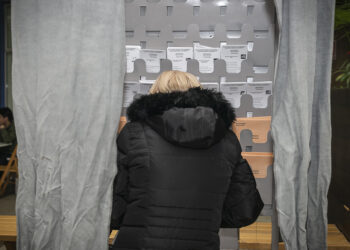 Se reducen las opciones para votar en Vigo: sólo 7 partidos se presentan a las elecciones municipales de 2023