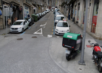 Detenido un joven en Vigo tras ser interceptado gritando con un bote que desprendía humo naranja