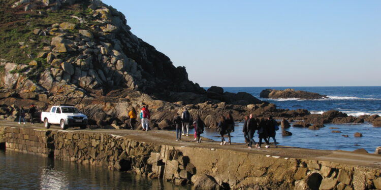 Así será el proceso para apuntarse a los viajes del Concello de Vigo a Cíes, que costarán 8 euros