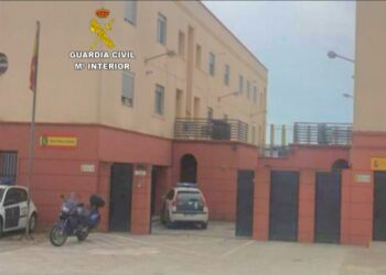 Detenidas dos mujeres e investigados dos hombres por drogar a un vecino de Cangas para robarle