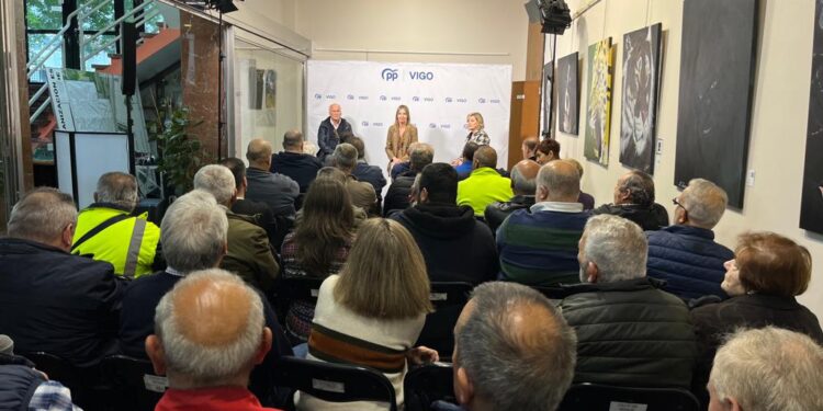 El PP de Vigo completa su lista electoral: médicos, empresarios y un exjugador del Celta, entre otros
