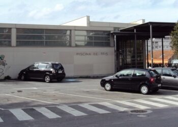 El BNG reclama la reapertura de la piscina de Teis tras casi un año cerrada a causa de un incendio