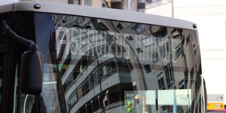 La plantilla de Vitrasa retoma los paros parciales y pide al Concello que no sea “un mero espectador”