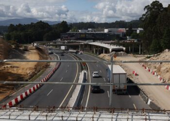Corte total en un tramo de la A-55 por las obras de hormigonado de la nueva carretera Tui-A Guarda