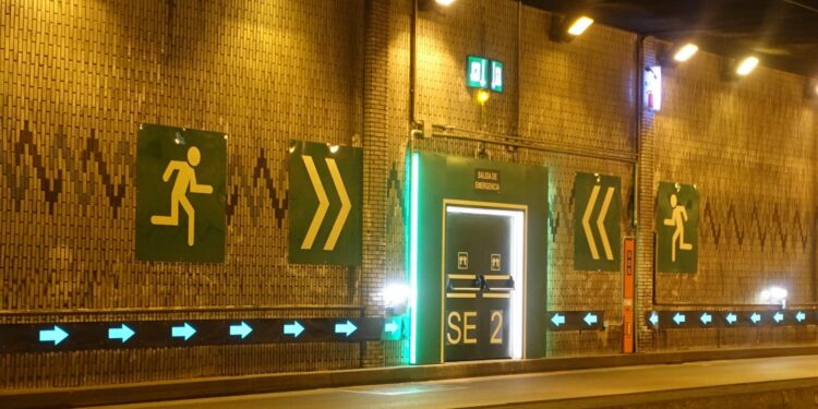 El túnel de Beiramar, limpio y más seguro: terminan las obras de mejora