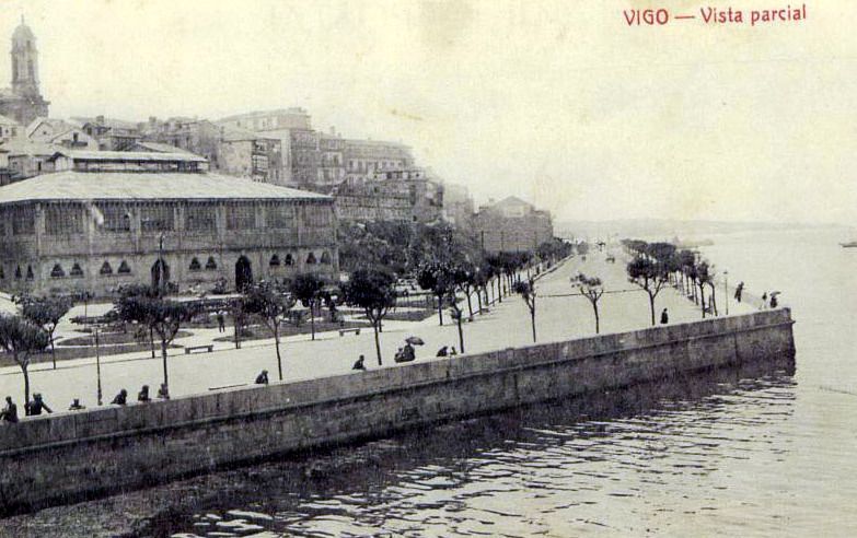 Vigo 1900: las ‘redeiras” en el malecón La reveladora fotografía del archivo Llanos muestra el segundo ensanche de la ciudad ganado al mar