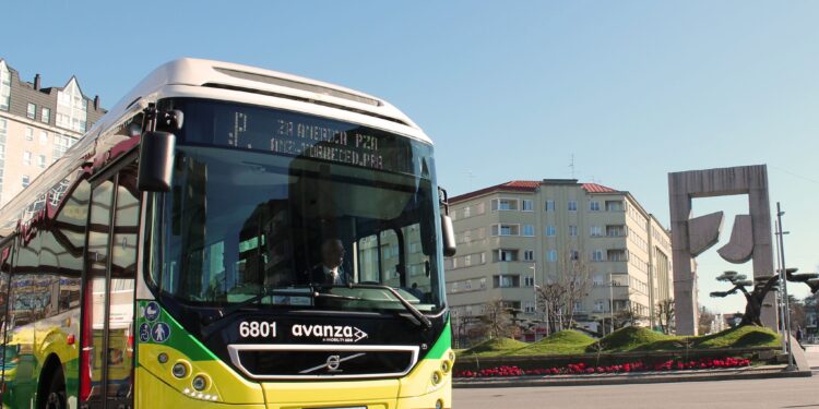 Vigo encarga un estudio técnico para configurar el transporte urbano de autobús a partir de 2025