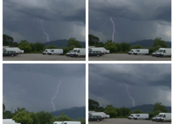 Chubascos y aparato eléctrico, protagonistas de la jornada electoral en Galicia