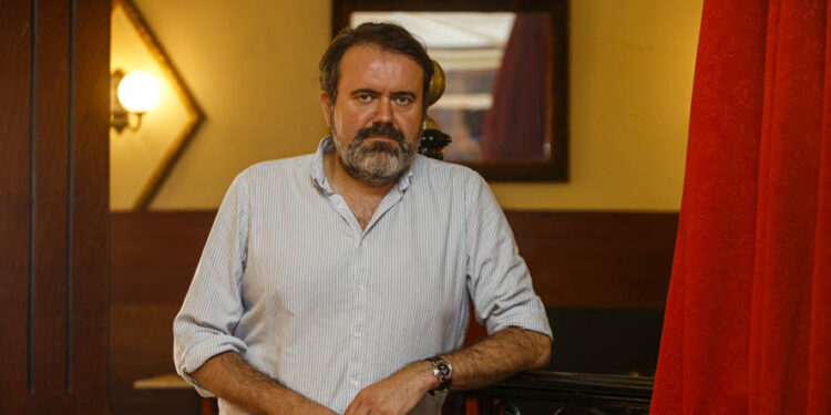 “En materia de política municipal Vigo é un furancho. Está todo por construír”