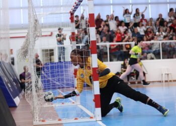 El Guardés da el primer paso hacia el título (23-17)