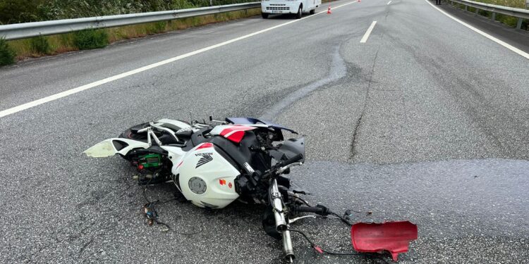 Accidente de tráfico moto en A3