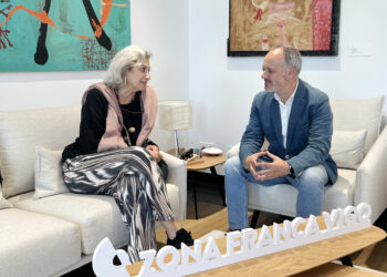 Zona Franca y Carme Pinós perfilan las necesidades del proyecto de López Mora