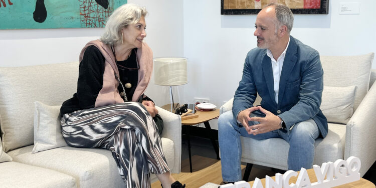 Zona Franca y Carme Pinós perfilan las necesidades del proyecto de López Mora