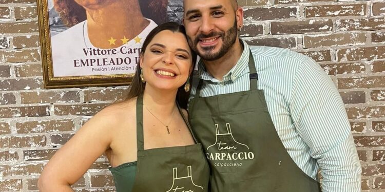 Jeraldine Silva y Francisco Atella, responsables de la carpacciería.