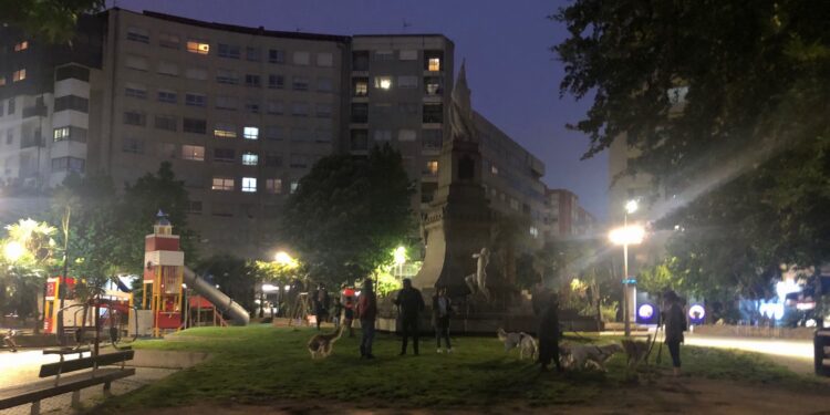 Estatuas a oscuras