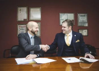 La irlandesa Gazelle Wind Power compra la empresa viguesa de ingeniería naval Faustino Carceller