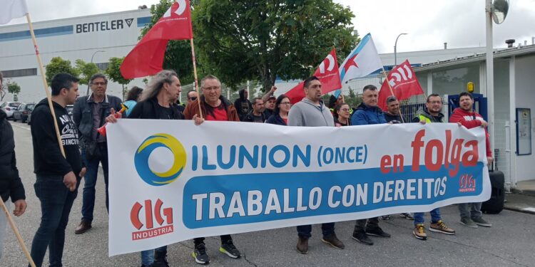 Más del 90% del personal de Ilunion en Benteler secunda la huelga, según la CIG