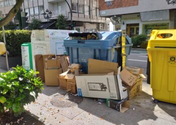 Vigo ofrece a los locales comerciales recogerles los residuos de papel y cartón bajo demanda