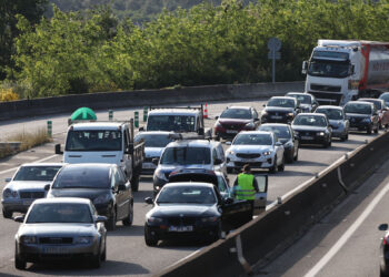 Segunda colisión por alcance en 24 horas (y nuevo atasco) en el kilómetro 10 de la A-55