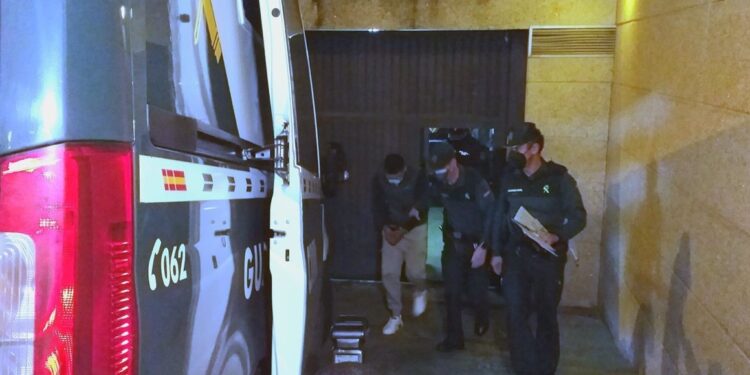 El juzgado acuerda que el caso del profesor degollado en Vigo se dirima ante el Tribunal de Jurado