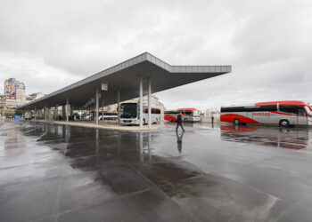 La Xunta habilita una línea de bus que conectará Vigo y O Porriño con A Granxa y As Gándaras