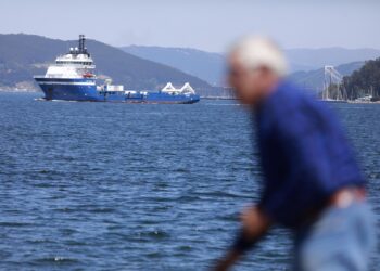 La inspección al pecio del ‘Pitanxo’ lleva a bordo un perito judicial y prevé volver a Vigo en junio