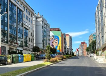 El Concello de Vigo reabre toda la calle Aragón tras apurar las obras en horario nocturno