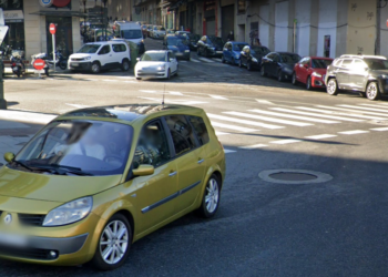 Dos policías de Vigo salvan la vida de un niño de 3 años que no podía respirar al atragantarse