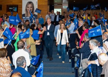 Rueda compara a Caballero con Sánchez y fía “el cambio” al apoyo de quienes votan al PP en otras elecciones