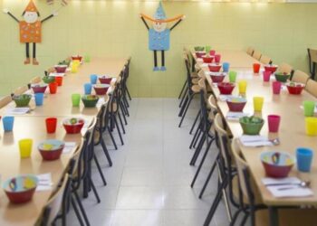 Madres y padres de Vigo piden una mejora de la calidad de los comedores escolares