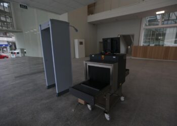 Suspenden de nuevo el juicio contra 4 falsos sanitarios que drogaron y robaron a un matrimonio en Vigo