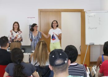 Comienza en Vigo, con 33 personas inscritas, la séptima edición de los cursos de español para inmigrantes
