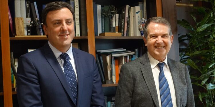 González Formoso ve a Alfonso Rueda “en Babia” por acusar a Abel Caballero de ser socialista