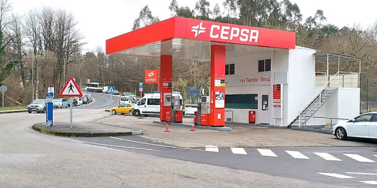 Ponteareas sanciona a la concesionaria por el cierre “injustificado” de las gasolineras municipales