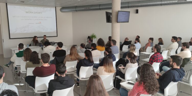 El psicólogo en el trabajo: una empresa de Vigo implanta un programa de salud mental en su plantilla