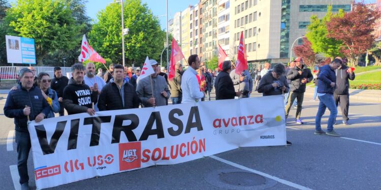 El comité de Vitrasa rechaza la oferta de la empresa de adelantar 500 euros a la plantilla