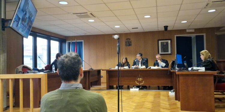 El TSXG confirma los 12 años de inhabilitación impuestos al alcalde pedáneo de Bembrive