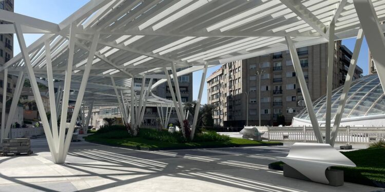 La plaza Fernández del Riego, lista para su completa apertura con opción a dos terrazas de hostelería